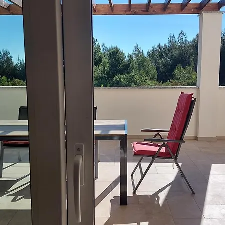 Vila Mare Ližnjan