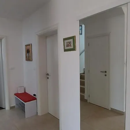 Vila Mare Ližnjan