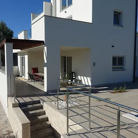 Mare Villa *